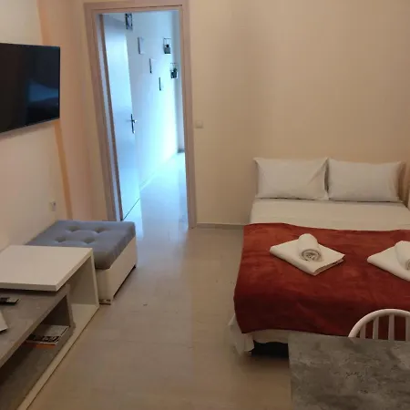 Eleni's In The Center Of Chania *